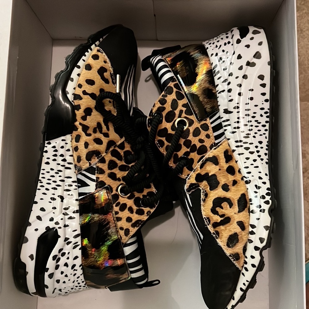 Steve Madden sneakers. Worn a couple of times.
